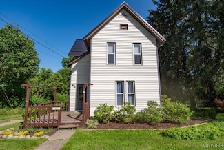45 S Academy St, Wyoming, NY 14591