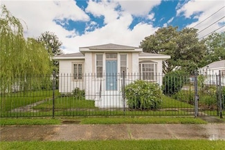 201 Papworth Ave, Metairie, LA 70005
