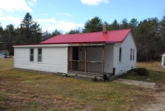 61 Tash Rd, New Durham, NH 03855