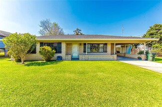 208 R J Dr, Chauvin, LA 70344