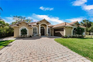 5840 Dogwood Way, Naples, FL 34116