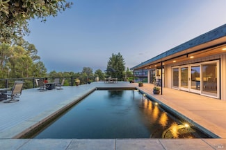 10505 Cherry Ridge Rd, Sebastopol, CA 95472