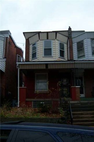 5135 Brown St, Philadelphia, PA 19139