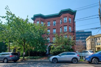 18 Centre St Unit G3, Cambridge, MA 02139