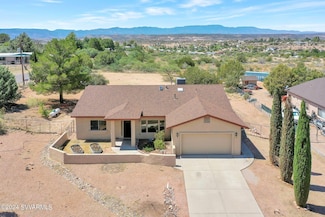 5020 N Lookout Point Rd, Rimrock, AZ 86335