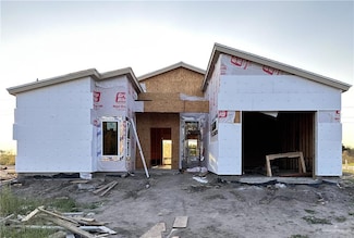 00 Breedlove, Harlingen, TX 78550