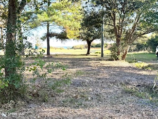 5030 Herron St, Bay Saint Louis, MS 39520