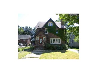 2039 7th St, Cuyahoga Falls, OH 44221