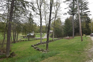 341 Cash St, Croydon, NH 03773