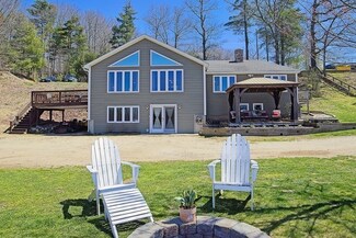 110 Sunset Ln, Lunenburg, MA 01462