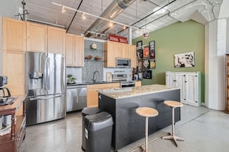 730 Stinson Blvd Unit 205, Minneapolis, MN 55413
