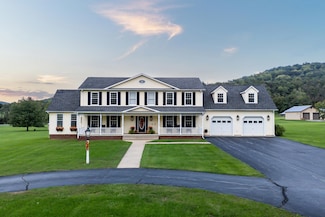 489 Kite Hollow Rd, Stanley, VA 22851