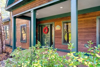 47 Garden Loop Rd, Winhall, VT 05340