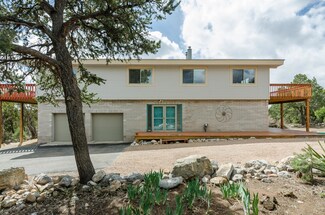 20 Beaver Ln, Cedar Crest, NM 87008