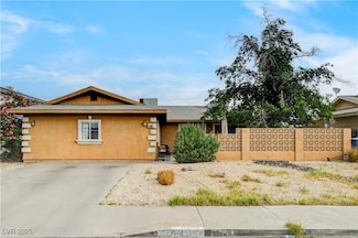 5900 Fawn Ave, Las Vegas, NV 89107