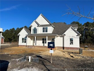 505 Autumn Leaf Ct, Lumberton, NC 28358