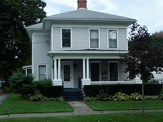 16 High St, Shortsville, NY 14548