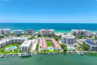 3070 Gulf Shore Blvd N Unit 104, Naples, FL 34103
