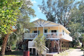 8534 Little Gasparilla Island, Placida, FL 33946