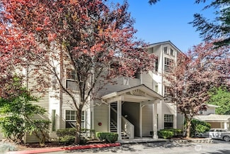 2001 120th Place SE Unit 7-304, Everett, WA 98208