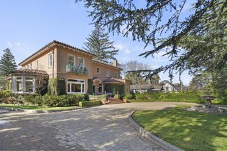 121 Pepper Ave, Burlingame, CA 94010