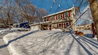 4215 Manorwoods Dr NW, Rochester, MN 55901