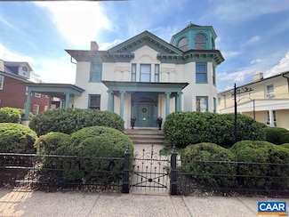 409 Park St, Charlottesville, VA 22902