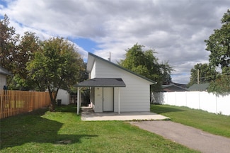 506/506 1/2 W 3rd St, Polson, MT 59860