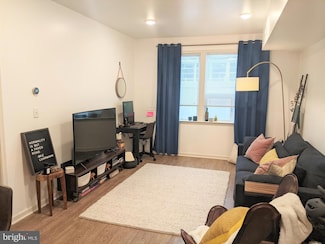 4114 Lauriston St Unit 101, Philadelphia, PA 19128