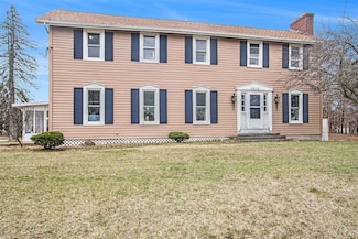 2814 Barry St, Hudsonville, MI 49426