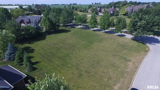 10330 N Attingham Park, Peoria, IL 61615