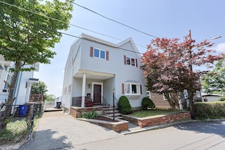 3 Nira St, Malden, MA 02148