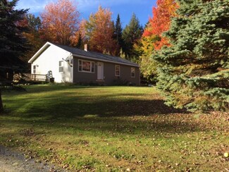 1385 Bunker Hill Rd, Hardwick, VT 05843