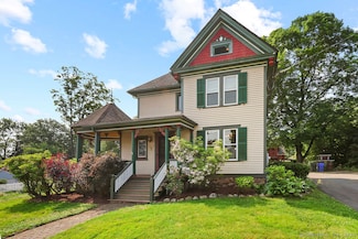 583 Park Rd, West Hartford, CT 06107