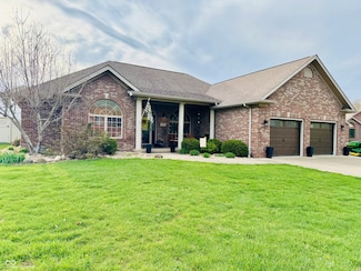 256 Chase Ct, Seymour, IN 47274