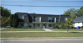 702 Oak St N Unit C, Fargo, ND 58102