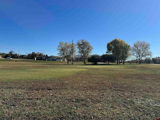 621 Walnut St, Gassville, AR 72635