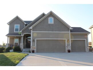 11124 N Madison Ave, Kansas City, MO 64155