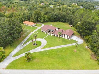 9340 Soaring Hawk Ln, Seffner, FL 33584