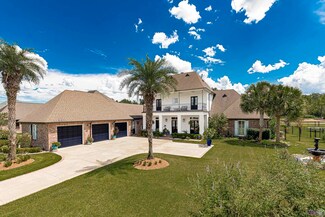 14137 Memorial Tower Dr, Baton Rouge, LA 70810