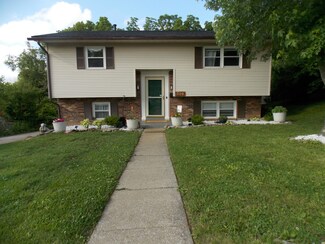 1129 Armstrong Mill Rd, Lexington, KY 40517