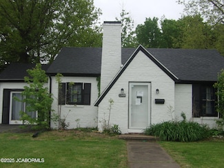 1300 S Morris St, Mexico, MO 65265
