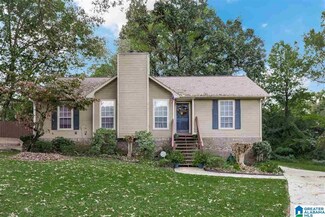 920 Jason Cir, Mount Olive, AL 35117