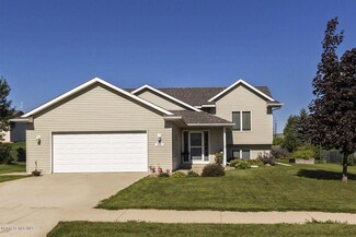 399 5th Ave SE, Dover, MN 55929