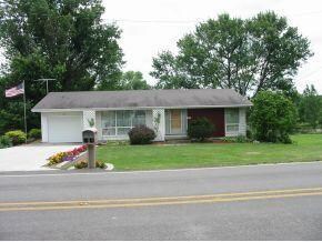 657 Bielby Rd, Lawrenceburg, IN 47025