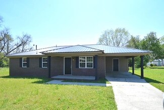 1029 Grubbs St, Waynesboro, GA 30830