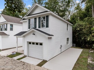 3202 Belmont Cir, Cape Fear, NC 28405