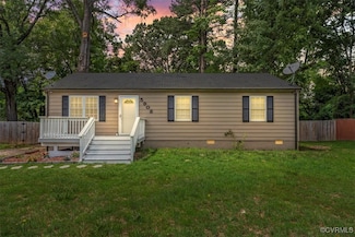 5908 Meadwood Cir, North Chesterfield, VA 23234
