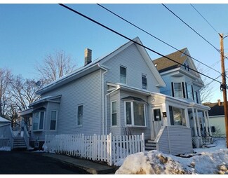 27 Chester St, Lawrence, MA 01843