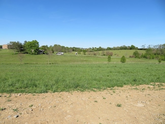 1030 Craig Crossing Rd, Winchester, KY 40391